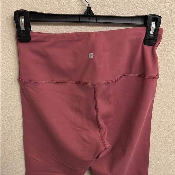90 Degrees Women Cropped Pink Leggings Size Small - Picture 4 of 5